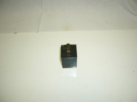 SUZUKI Přerušovač - GSXR 1100 (95)