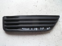 pravá přední mřížka do nárazníku na <strong>ford</strong> focus 2,