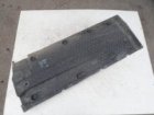 levý spodní plast na podvozek na vw volkswagen touran 1,9tdi,
