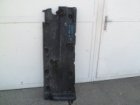 <strong>pravý</strong> plast <strong>na</strong> podvozek pro vw volkswagen golf 5 HB, 1k0825272