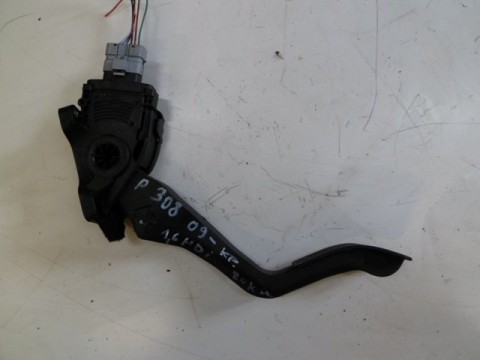 plynový pedál na peugeot 308 1,6HDi,