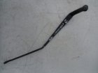 pravé přední <strong>rameno</strong> <strong>stěrače</strong> na mazdu 323F, autodíly na mazda 323F