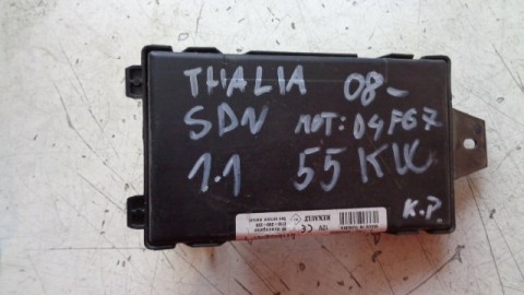 řídící jednotka komfort systému na renault thalii 2, 8200103749B