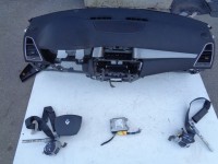 kompletní sada airbagů na renault lagunu III, přístrojová deska