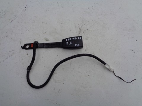 levý přední zapínač pásu na hyundai i20,