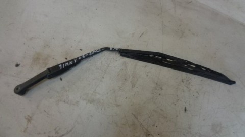 zadní ramínko stěrače na suzuki jimny ,