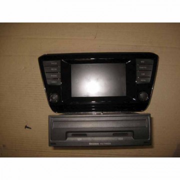 rádio + navigace (řídící jednotka a display) ŠKODA Superb III 3V0  3V0919605A  5Q0035864A