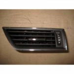 výdech ventilace pravý ŠKODA Superb III 3V0  3V0819702C