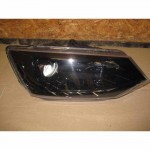 světlomet přední pravý - halogenový s čočkou LED ŠKODA Fabia III 6V0  6V1941016A