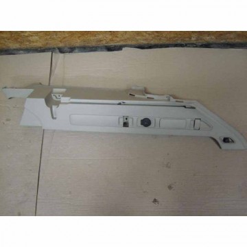 díl dosedací plast kufru pravý ŠKODA Superb III 3V0  3V9867762  WC4