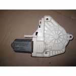 <strong>motorek</strong> stahování <strong>oken</strong> <strong>přední</strong> pravý AUDI A4 8K0  8K0959802B