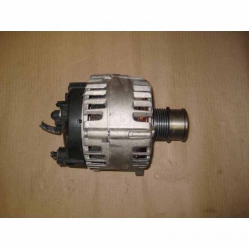 alternátor VW Polo 6C0  04C903023K
