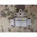 silentblok převodovky AUDI Q3 8U0 2,5 TFSI <strong>CEP</strong> Quattro  8J0199555K