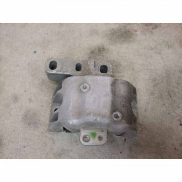 silentblok motoru VAG  1J0199262BF