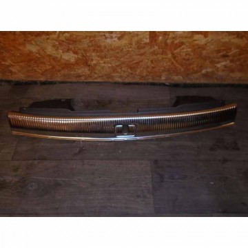 kryt zámku zadních pátých dveří AUDI Q5 8R0 9-12  8R0864513D