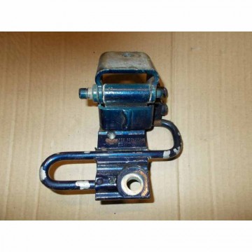 pant dveří levý zadní spodní VW  3C9833411A  3C4833411A  3C8833411A  3C8833411B