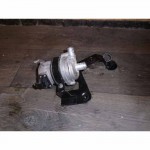 čerpadlo vodní + držák AUDI A4 8W0 2,0 TDi DEU  4H0965567  8W0145896A  8W0145896C