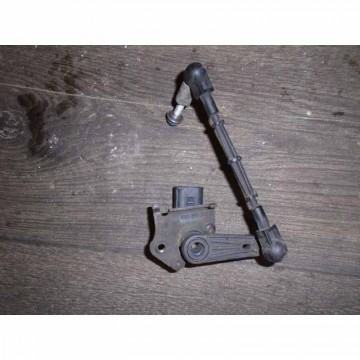 čidlo úrovně podvozku AUDI Q7 4M0  4M0941310G  4M0941310H