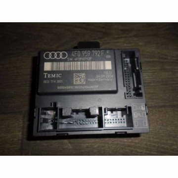 řídící jednotka stahování oken přední pravá AUDI A6 4F0  4F0959792F  4F0959792E