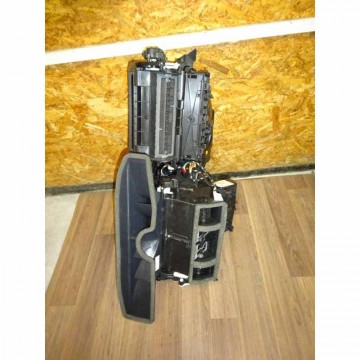topení AUDI TT 8S0  5Q1820005AB