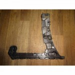 držák zadního nárazníku pravý AUDI A4 8W0 combi  8W9807454