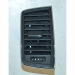 <strong>výdech</strong> ventilace levý <strong>ŠKODA</strong> Kodiaq 565  565819701A/C  RYP - poškozený