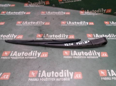 Rameno zadního stěrače  CITROEN C4 PICASSO 2007-2010