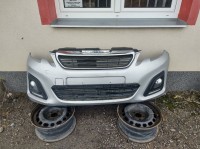 443. PŘEDNÍ NÁRAZNÍK PEUGEOT 108, OD-14, STŘÍBRNÝ