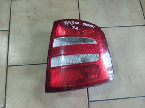 ZADNÍ SVĚTLO PRAVÉ, ŠKODA FABIA COMBI - SEDAN DO ROKU 2004