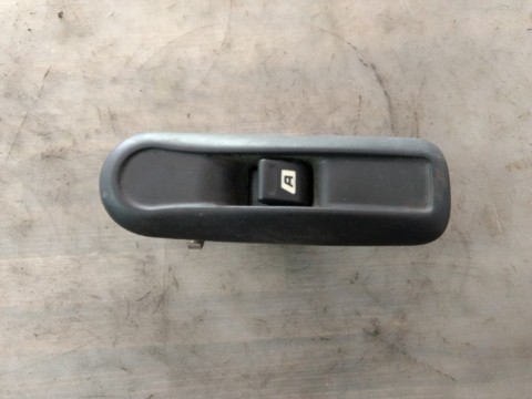 ELEKTRICKÉ OVLÁDÁNÍ OKEN, PEUGEOT 406 COUPÉ