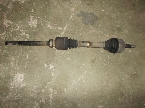 PRAVÁ POLOOSA PEUGEOT 406, RHZ 2,0HDI, 80KW