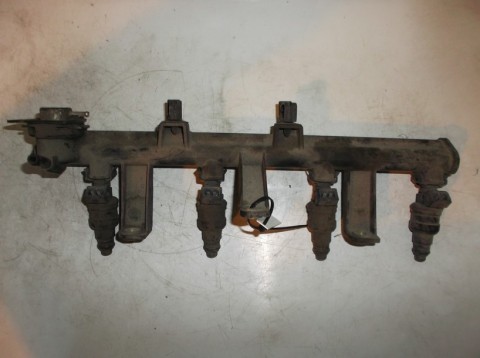 PALIVOVÁ LIŠTA 1,8BN 16V, 9621783580, PEUGEOT, CITROEN