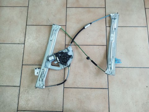 ELEKTRICKÁ STAHOVAČKA OKNA PEUGEOT 208 PP