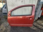153. LEVÉ PŘEDNÍ DVEŘE CITROEN C2, VÍNOVÉ OD-03