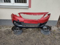 489. PŘEDNÍ NÁRAZNÍK PEUGEOT 2008, OD-13, ČERVENÝ