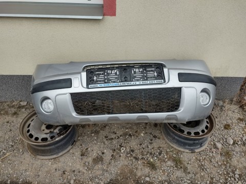 486. PŘEDNÍ NÁRAZNÍK CITROEN C3 PLURIEL, OD-03, STŘÍBRNÝ