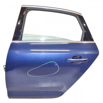 dveře zadní levé AUDI A4 8W0 sedan  8W5833051 8W5833051A/B/C - lehce poškrábaný lak (Holé)