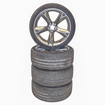 AUDI A5 8T0 lift sada kol s pneu 255/35 R19 8,5Jx19H2 ET32  8T0601025CK