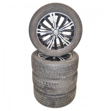 VW Tiguan 5NA sada kol s pneu 235/55 R18 7Jx18H2 ET43  5NA601025C - lehce poškrábané