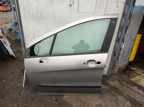 155. LEVÉ PŘEDNÍ DVEŘE PEUGEOT 308, ŠEDÉ OD-07