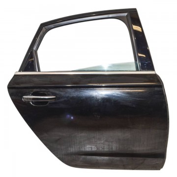 dveře zadní pravé AUDI A6 4G0 lift sedan  4G5833052 (Holé)