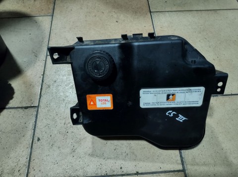 NÁDOBKA NA HYDRAULICKÝ OLEJ CITROEN C5 lll 966316280, 9674023380