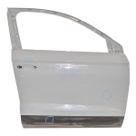 dveře přední pravé - holé ŠKODA Karoq 57A  575831312  575831052D  575831052E - poškozené