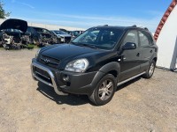 Hyundai Tuscon 2,0i 104KW prodám díly z vozu