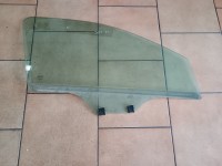 PRAVÉ PŘEDNÍ SKLO PEUGEOT 301, OD-12