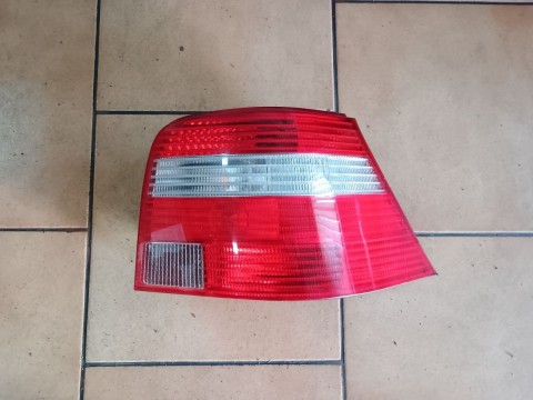 ZADNÍ SVĚTLO VNĚJŠÍ PRAVÉ, VOLKSWAGEN GOLF IV, OD-97 DO-03