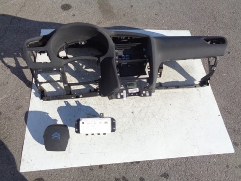 přístrojová deska na citroen c4 B7, aitbagy,