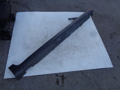 pravý plastový práh na citroen berlingo III, 9685800777