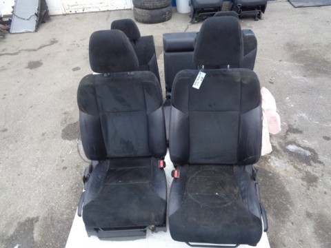 komplet sedačky na hondu crv alcantara