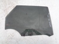 pravé zadní sklo do dveří na renault captur ,